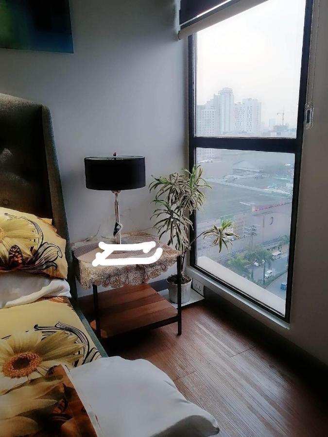 2 Bedroom Portovita Tower 12-A Manila Exterior foto